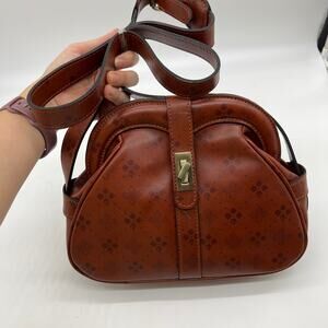 Patricia Nash Womens Handbags Florentina Frame Leather Crossbody Bags Tan